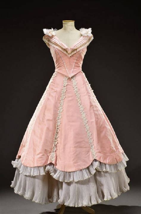 Old Fashion Dresses Old Dresses Fancy Dresses Pretty Dresses Pretty