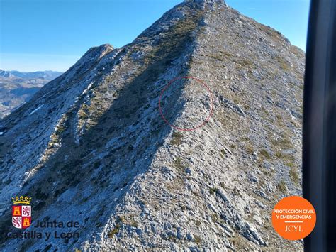 Evacuado en helicóptero un senderista herido en el Pico Susarón de