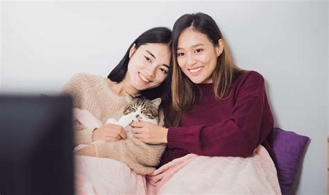 Top 5 Best Romantic Lesbian Movies To Watch On Valentines Day