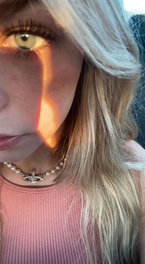 Pin by JungkookJ on Guardado rápido in Pretty blonde hair