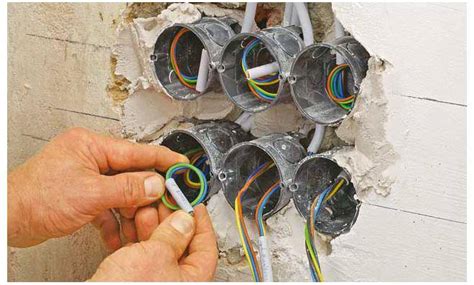 Как правильно установить розетку в бетонную стену: Установка розетки в ...