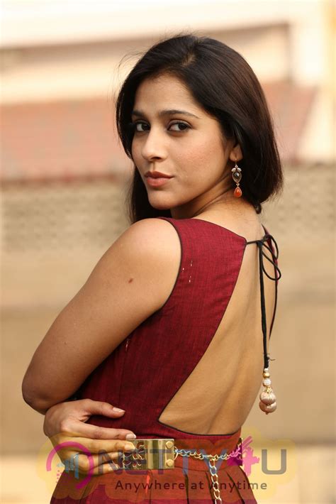Actress Rashmi Gautam Hot Images Galleries HD Images