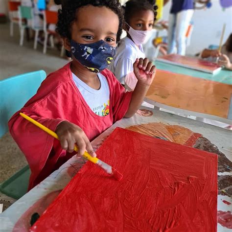 Cotidiano Da Escola - Brincando no cotidiano da Escola - Escola Vila Natureza