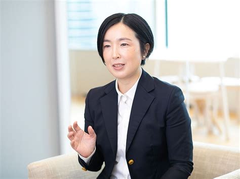 男性はこんな面白い仕事していた？山陰合同銀行初の女性代表取締役：日経xwoman