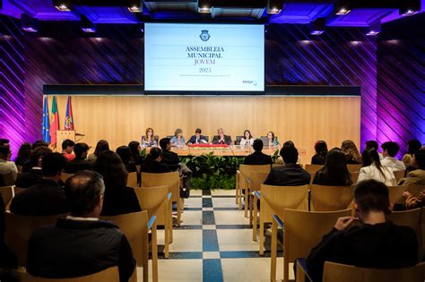 Assembleia Municipal Jovem Agrupamento De Escolas Levante Maia