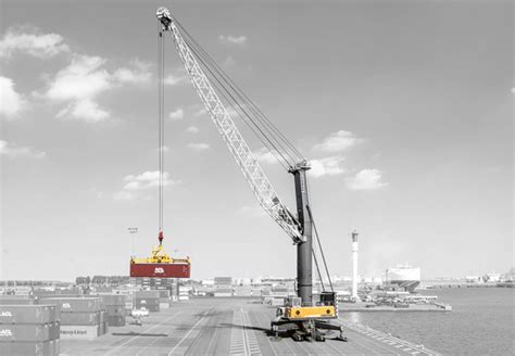 Mobile Harbour Cranes Lhm Liebherr