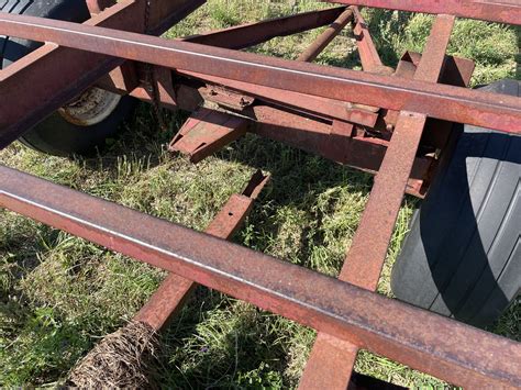 Round Bale Wagon 20 Ft