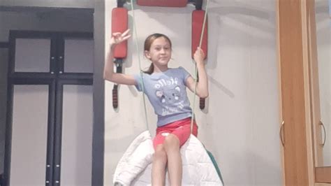 обзор на качельку на турнике~😇 - YouTube