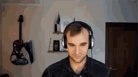 Artur Rehi Youtube GIF - Artur Rehi Youtube Estonia - Discover & Share GIFs