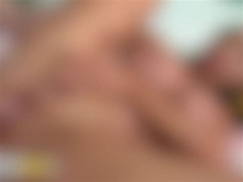 Bangbros Busty Milf Nikki Benz Drops Her Big Ass on Mike Adriano s Cock Vidéos Porno