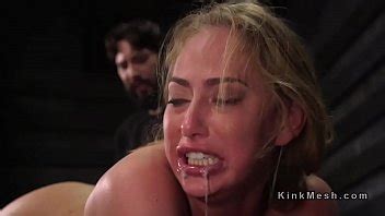 Bdsm Morena Amordaza Enorme Dick Y Folla XVIDEOS