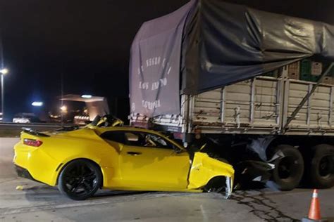 Joven Automovilista De A Os Muri En El Acto En Brutal Choque Con