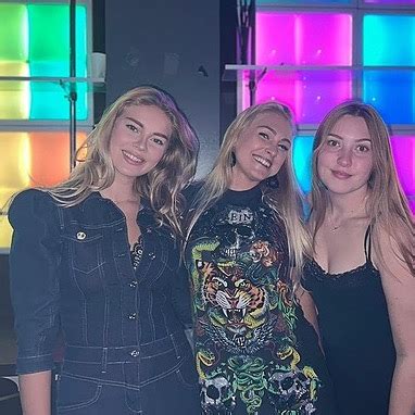 Siswet Anal Ambassador Find Siswet Anal Ambassador Onlyfans Linktree