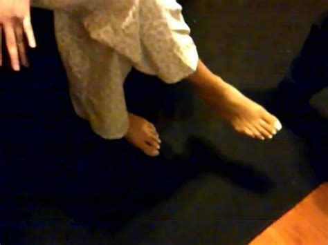 Free Indian Feet Porn Videos XHamster