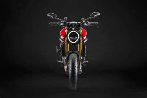 Ducati Monster A Os De La Primera Naked Global Video