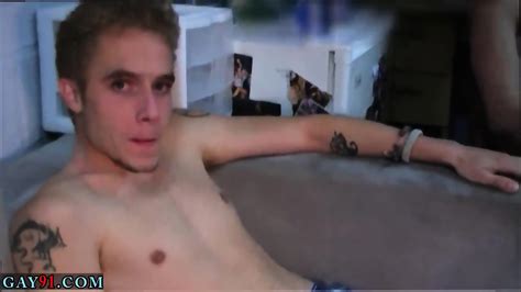 Gay Male Naked Party Time And Sexy College Twinks Story This Bull Was Pretty Funny
