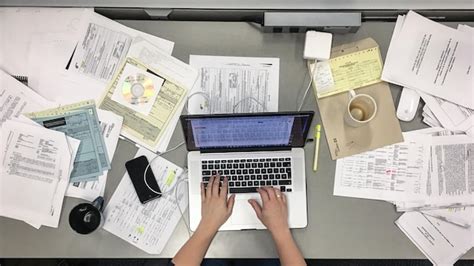 Revenge porn un adulte accusé chaque semaine au Québec