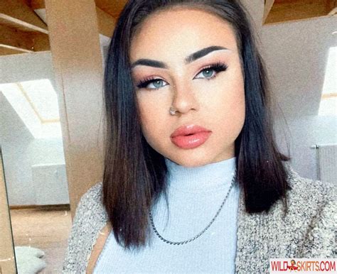 Fiona Schramm Fionashrm Nude Instagram Leaked Photo