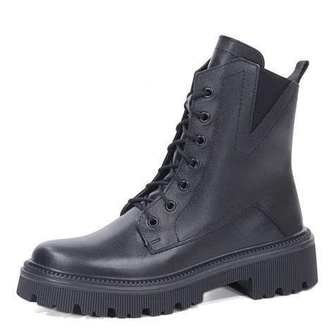 Ботинки женские. Марко