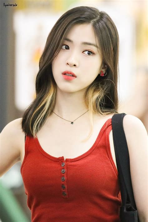 Idols Who Rock Blonde Streaks Like It S The Early S Koreaboo