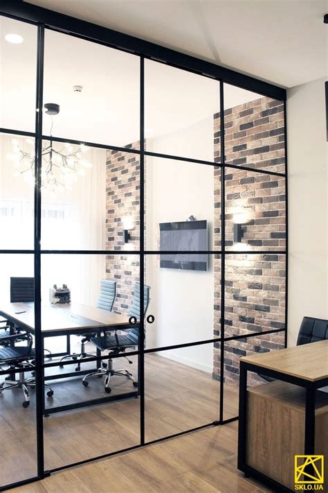 Перегородка зі скла в офіс