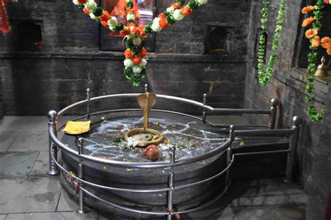 बागेश्वर के बाघनाथ मंदिर की कथा Myth Of The Baghnath Temple Bageshwar