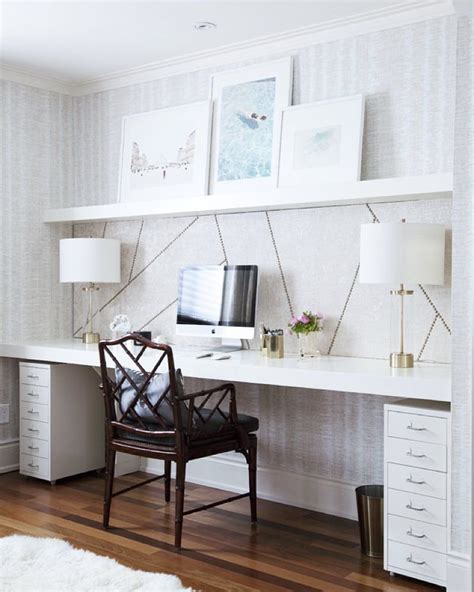 Шкаф над письменным столом - 62 фото