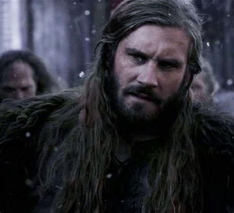 Pin By Sabi On Clive Standen Rollo Vikings Vikings Ragnar Vikings