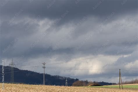 Ein Tag Mit Regen Sturm Wolken Auf Der Steinegge Im Hintergrund