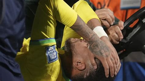 Neymar Officially Ruled Out Of Copa America Brazil S Team Doctor