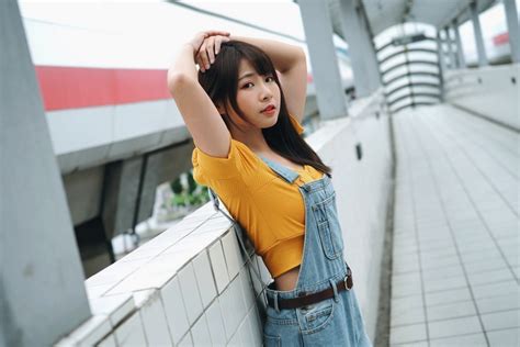 Asian K Brunette Umbrella Depth Of Field Model Woman Rare Gallery Hd Wallpapers