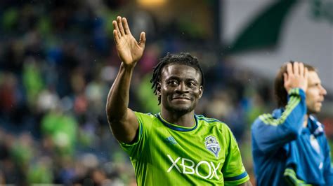 Obafemi Martins finally rewarded with Nigeria call-up - Sounder At Heart