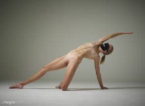 Amateur Girl Lucy Olympic Athlete 25 14000px Porn Pic