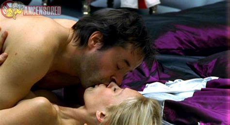 Sonsee Neu nude pics página 1