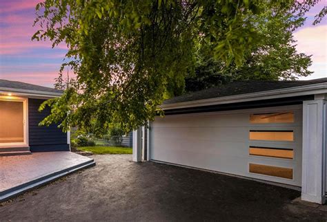 how much to build a 3 car garage