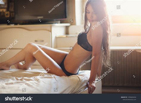 Beautiful Brunette Amazing Fit Body Girl Stock Photo 1299683434 Shutterstock