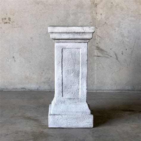 stone plinth medium wedding event hire beija flor darwin