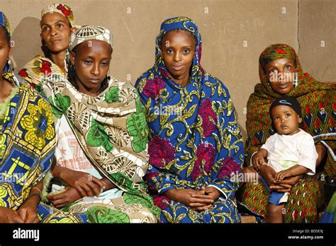 Group Of Women Mbororo Ethnic Group Bamenda Cameroon Africa Stock