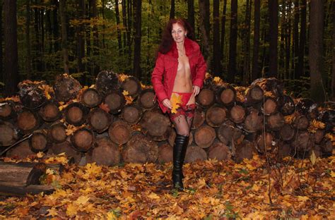 Red Autumn IMG Porn Pic