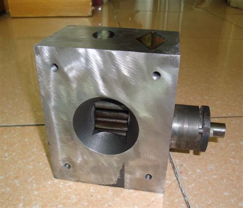 Hot Melt Glue Gear Pump Buy Hot Glue Pump Glue Gear Pump Hot Melt Glue Pump Product On Alibaba