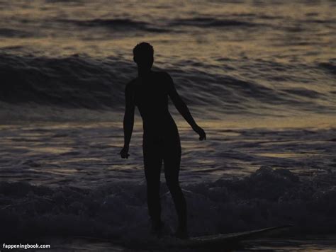 Marisa Papen Nude The Fappening Photo FappeningBook