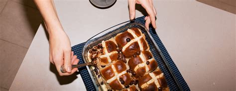 LGG To Pimping Your Hot Cross Buns En Route