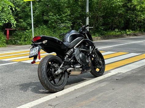 Купить б у Kawasaki ER 6N инжектор 6 передач в Москве чёрный naked bike 2012 года на Авто ру ID