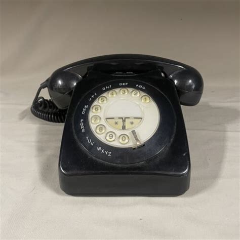 Geemarc Telecom Mayfair Push Button Telephone Black Vintage Retro