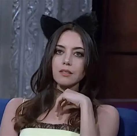 Aubrey Plaza As A Sexy Pussy Is Making Me So Horny Rn Scrolller