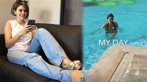 Lihat Nikita Mirzani Renang Pakai Bikini Netizen Jadi Haus Pengen Minum TribunStyle