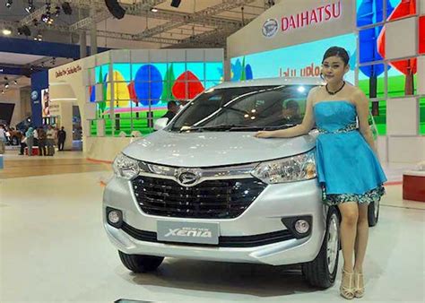 Indonesia August 2015 New Toyota Avanza And Daihatsu Xenia Dominate
