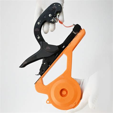 Тапенер BZ-5, скобы 4800 шт, 5 лент (красных) купить в Краснодаре