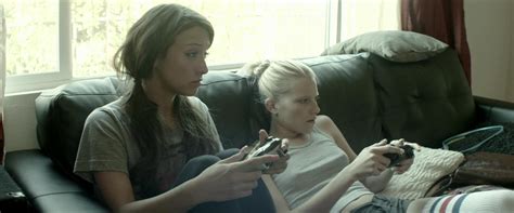 Naked Dree Hemingway In Starlet