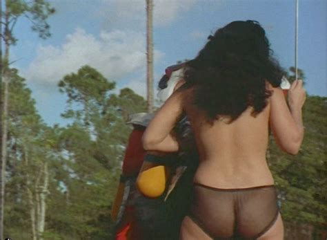 Marietta Nue Dans Nude On The Moon